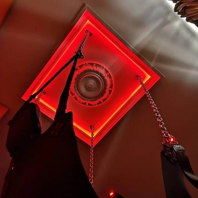 Photo La Maison Défendue - L'instant suspendu n°6