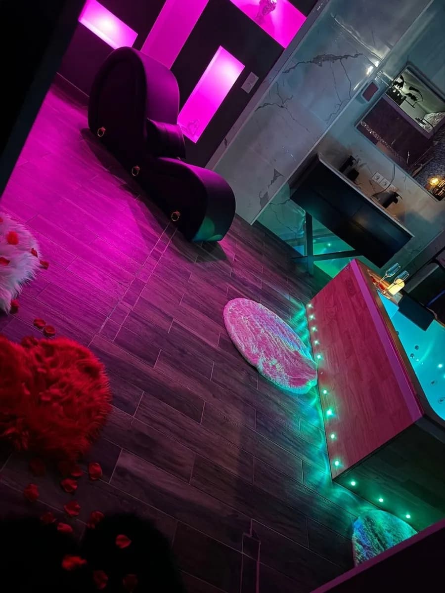 Photo Love Room 66 n°0