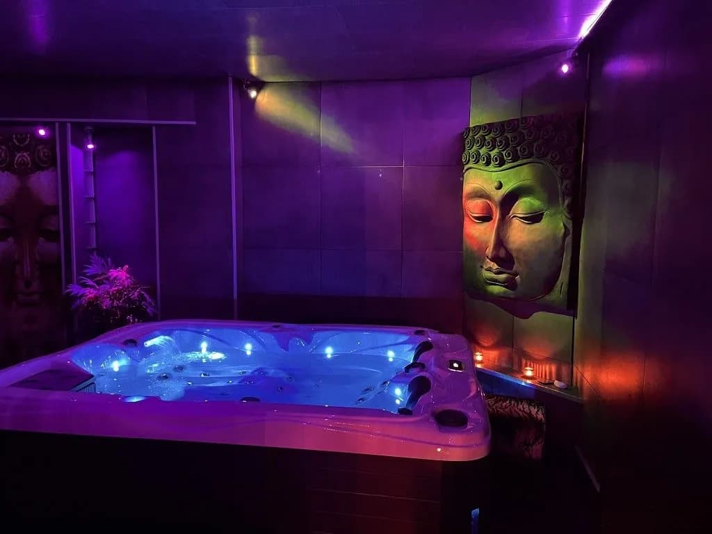 Photo Suite Loveroom Valenciennes n°0