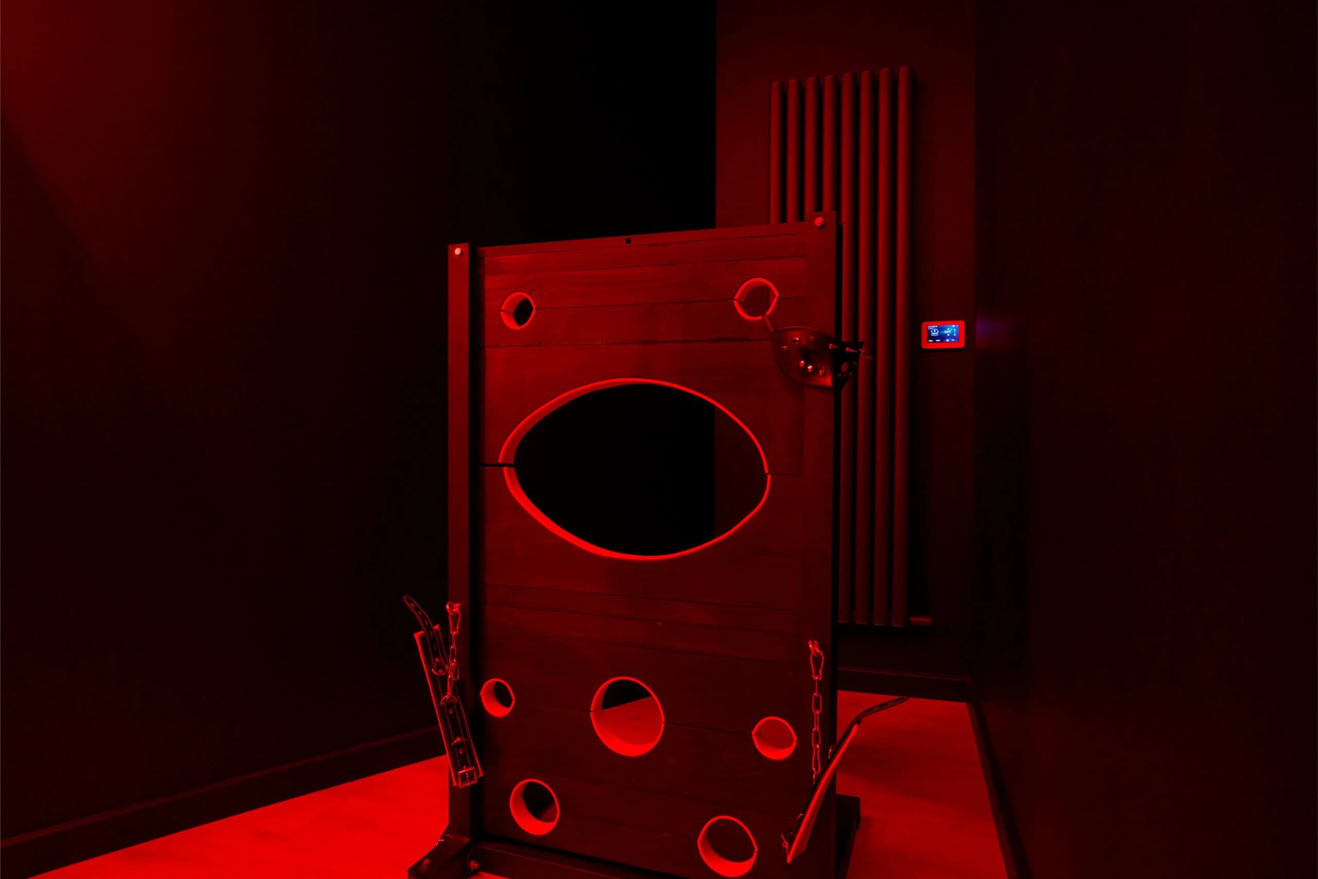 Photo Ô Diable Des Plaisirs - La Soumise n°8