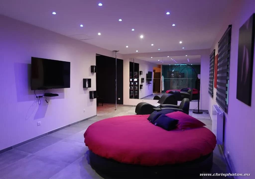 Photo La DS Plaisirs Love room n°4