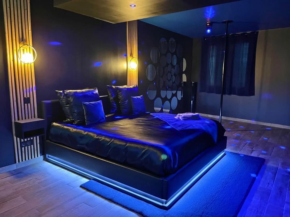 Photo Suite Casanova - Doux Bleu Jeux n°4