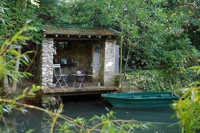 Photo Charme au fil de l'eau - L'élégant n°10