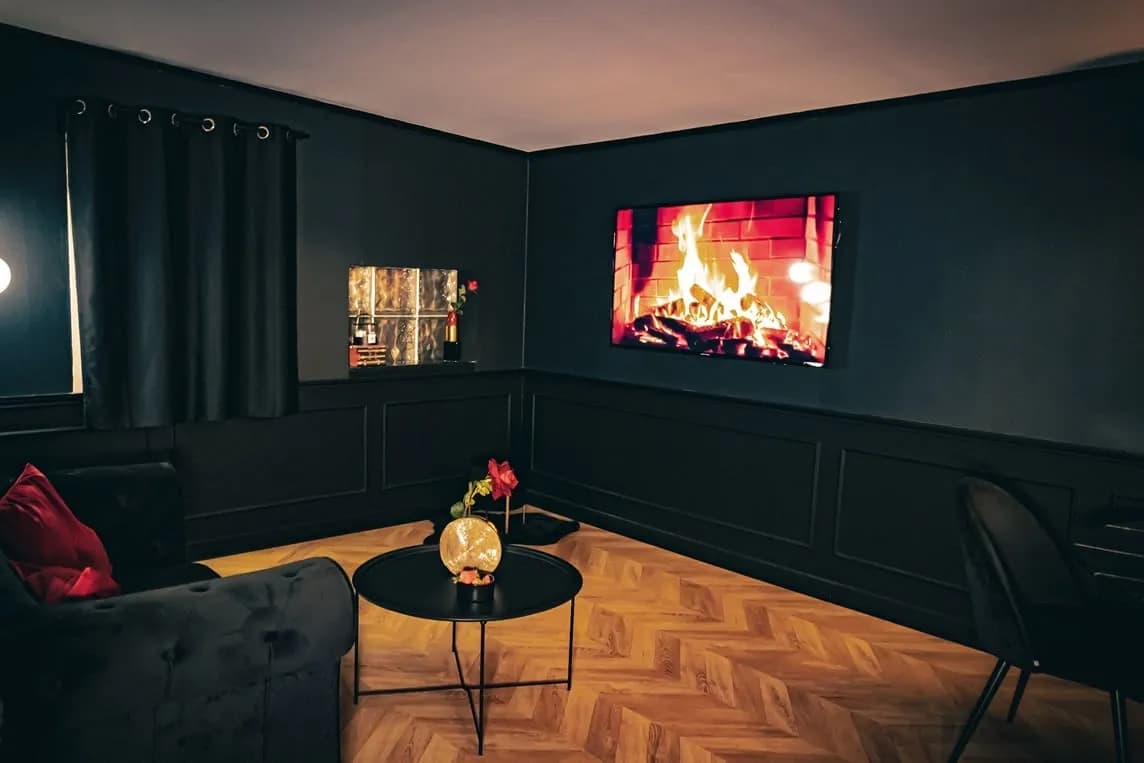 Photo L'Essentiel 84 - La suite TENTATION n°13