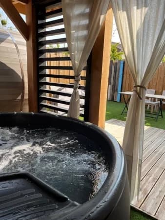 Photo Gîtes de La Gasteleine - Côté Sauna et Jacuzzi n°1