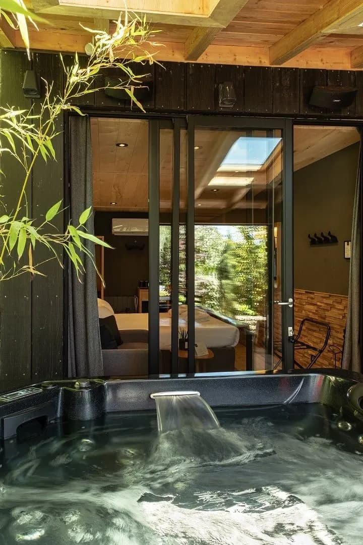 Photo Le Domaine des Prés Verts - Le Lodge n°6