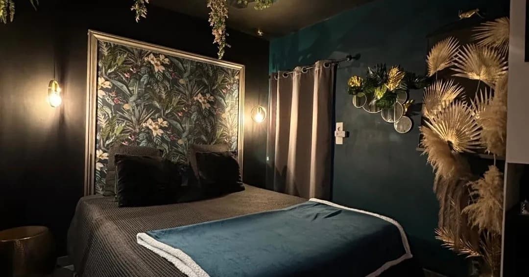 Photo L'Everest Rooms - Love Room Amazone n°1