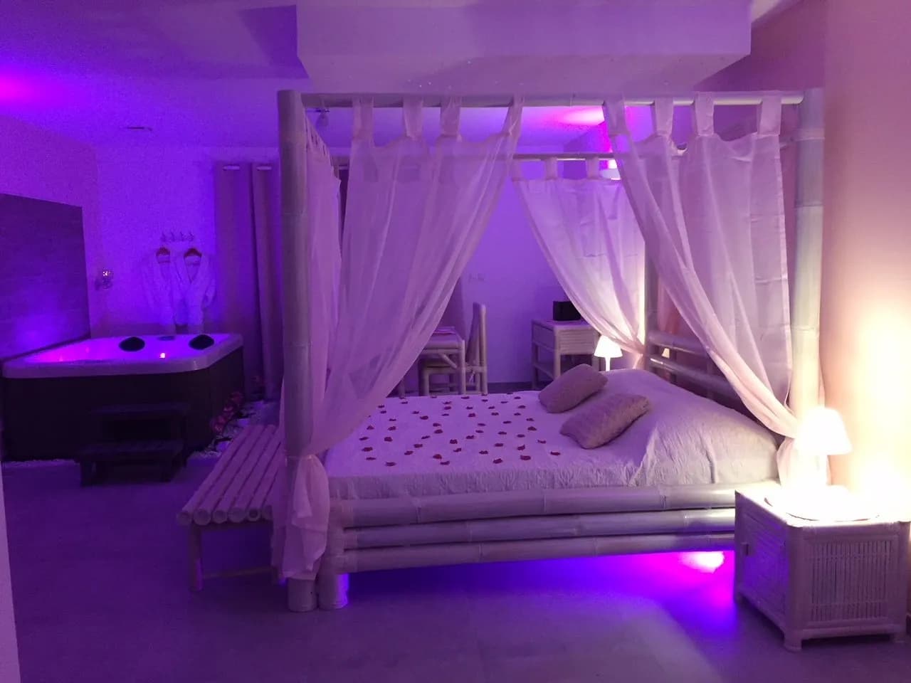 Photo L'INSTANT ROMANTIQUE - La suite Végas n°4