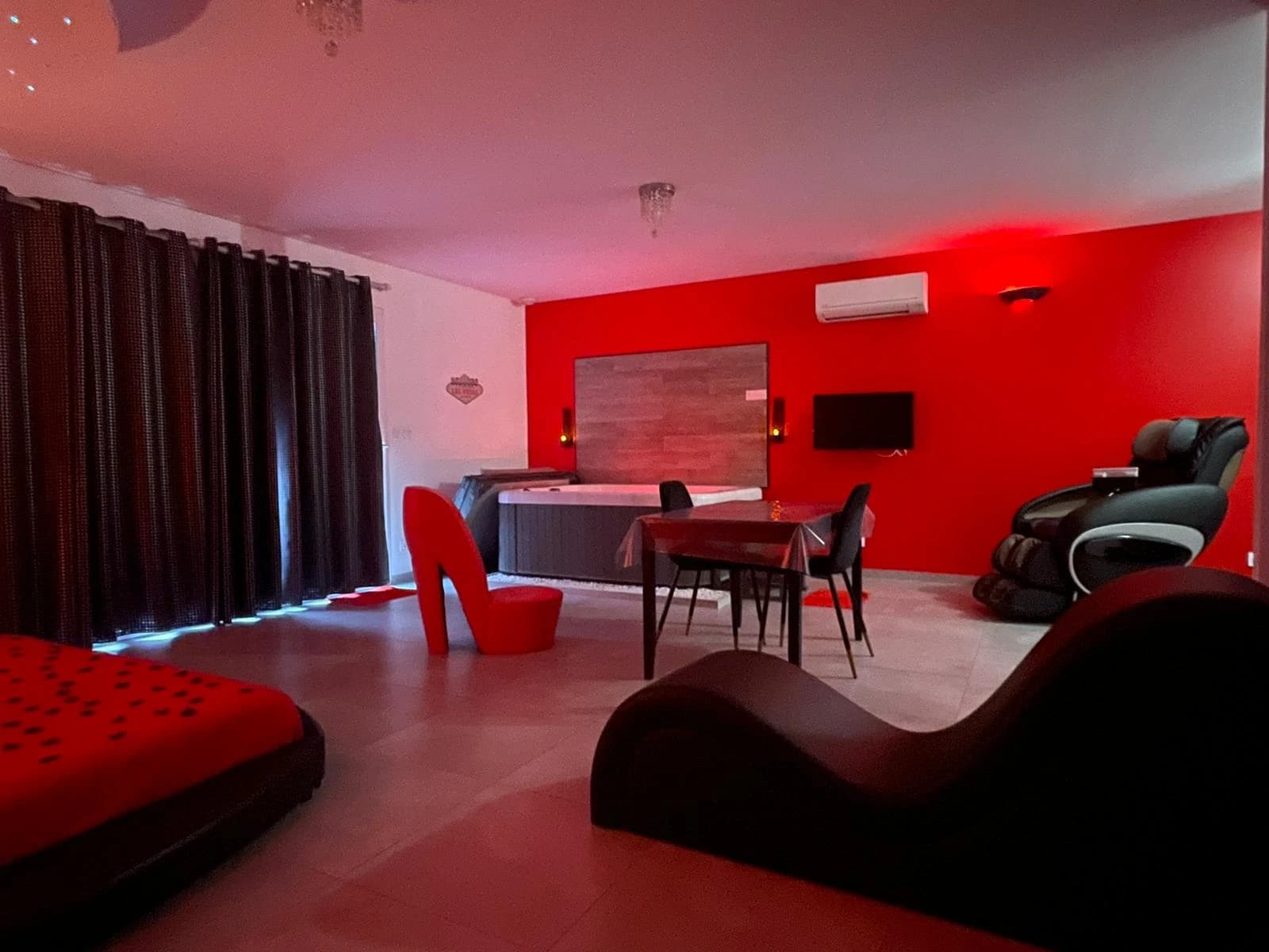 Photo L'INSTANT ROMANTIQUE - La suite Végas n°7