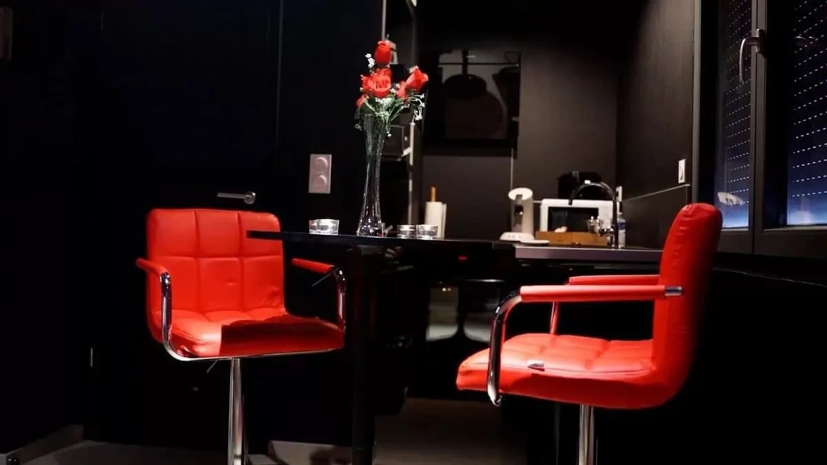 Photo Loveroomeo - Red Room n°1