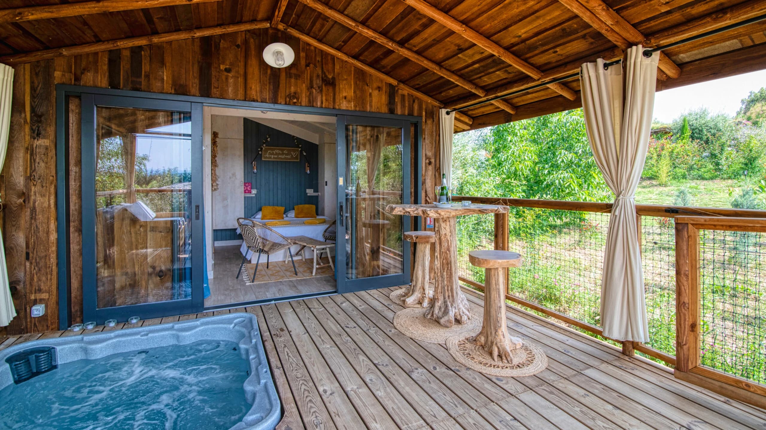 Photo Lodge sur pilotis Miel et Coton n°0
