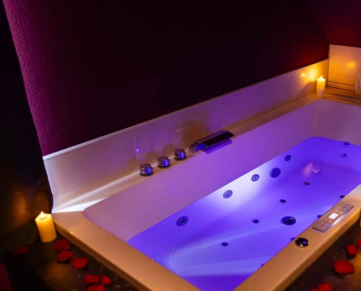 Photo Urban spa - Loveroom 3 Nuances de Plaisirs n°1