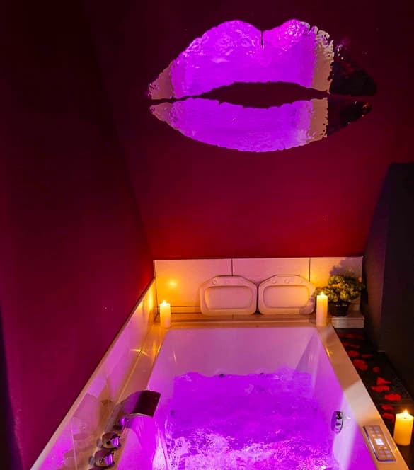 Photo Urban spa - Loveroom 3 Nuances de Plaisirs n°6