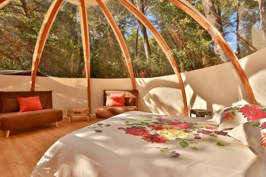 Photo Domaine de la tuilière - Wigwam perché avec Spa privatif n°5