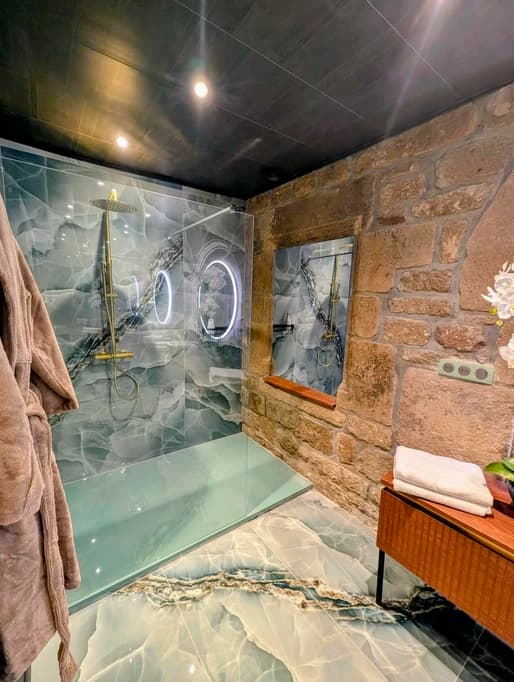 Photo Les Suites du Bouddha Bleu - Suite Nirvana n°2
