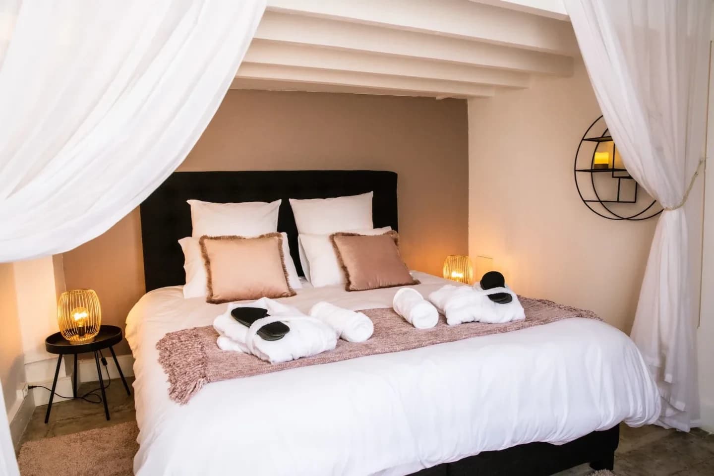 Photo Suite romantique Venusa - Place jean Jaures n°4