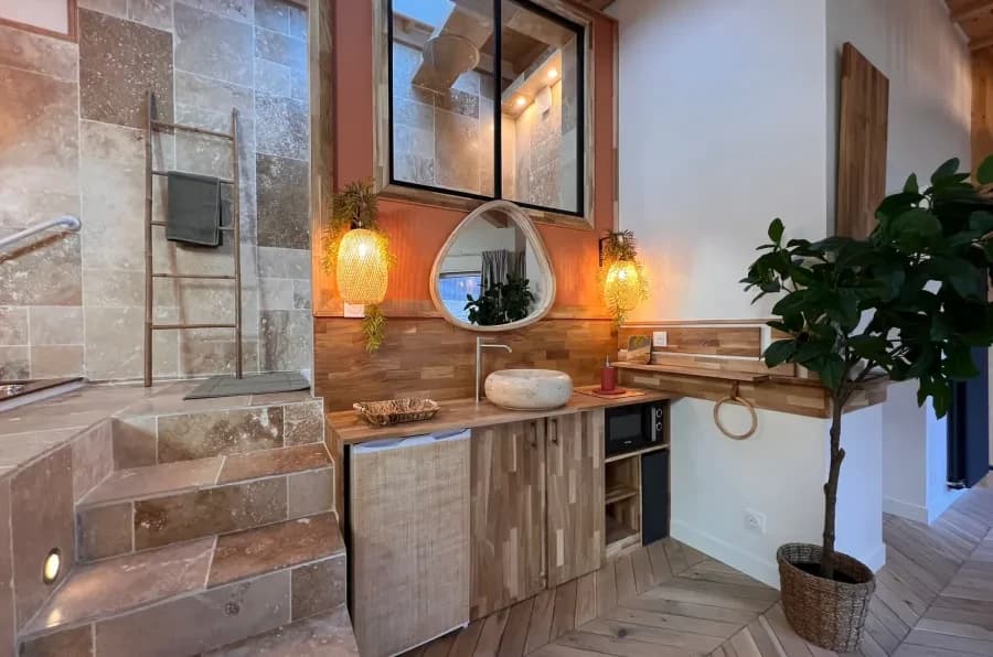 Photo Les petits plaisirs - Love room Suite Bali n°5
