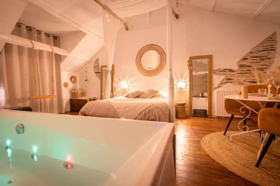 Photo Les petits plaisirs - Love room Bohême n°0