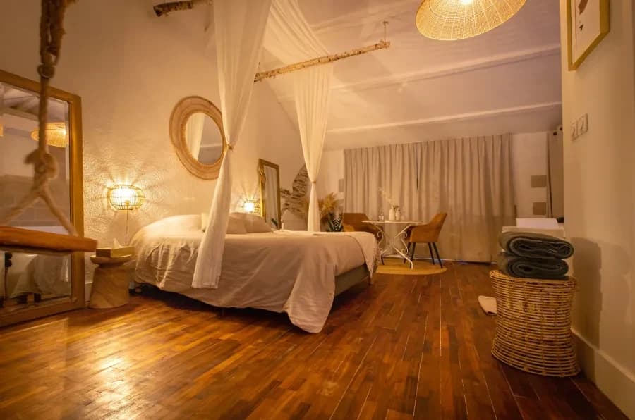 Photo Les petits plaisirs - Love room Bohême n°4